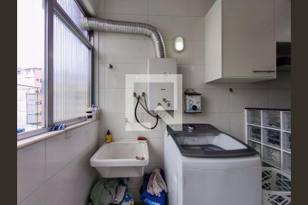 Apartamento à venda com 91m², 3 quartos e 2 vagas Apartamento à venda com 91m², 3 quartos e 2 vagasÁrea de Serviço