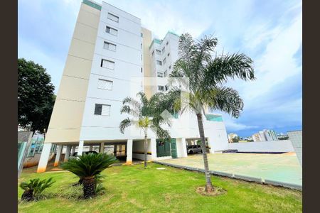 Apartamento à venda com 110m², 3 quartos e 2 vagasFachada