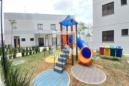 Apartamento para alugar com 37m², 2 quartos e sem vaga Apartamento para alugar com 37m², 2 quartos e sem vagaÁrea comum - Playground