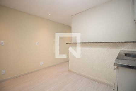 Apartamento para alugar com 38m², 1 quarto e sem vaga Apartamento para alugar com 38m², 1 quarto e sem vagaCozinha