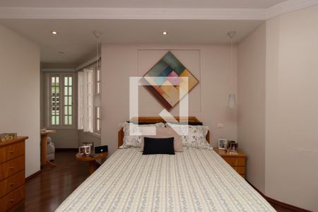 Casa à venda com 320m², 3 quartos e 5 vagas Casa à venda com 320m², 3 quartos e 5 vagasQuarto Suíte 3