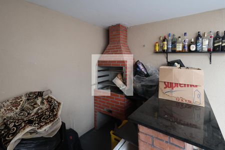 Casa à venda com 130m², 2 quartos e 2 vagasQuintal