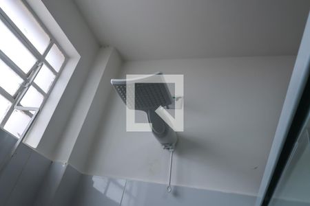 Casa à venda com 130m², 2 quartos e 2 vagasBanheiro