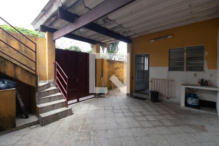 Casa à venda com 150m², 2 quartos e 2 vagas Casa à venda com 150m², 2 quartos e 2 vagasGaragem