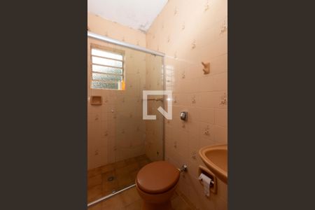 Casa à venda com 150m², 2 quartos e 2 vagas Casa à venda com 150m², 2 quartos e 2 vagasBanheiro