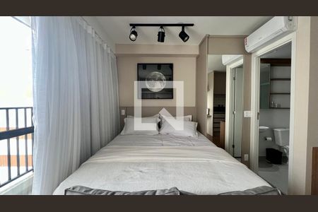Quarto de kitnet/studio para alugar com 1 quarto, 24m² em Pinheiros, São Paulo