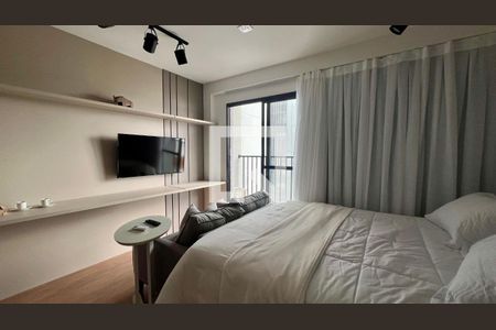 Quarto de kitnet/studio para alugar com 1 quarto, 24m² em Pinheiros, São Paulo