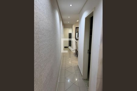 Casa à venda com 293m², 3 quartos e 2 vagasCorredor