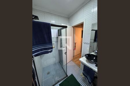 Casa à venda com 293m², 3 quartos e 2 vagasBanheiro