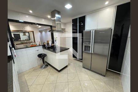 Casa à venda com 293m², 3 quartos e 2 vagasCozinha