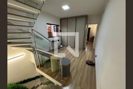 Casa à venda com 293m², 3 quartos e 2 vagasHall