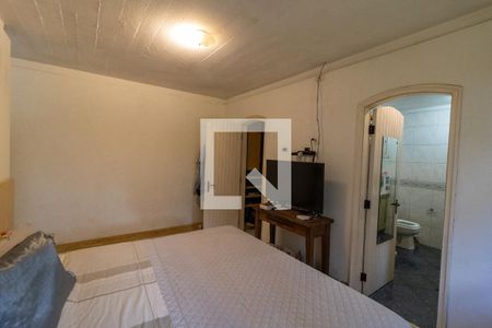 Casa à venda com 430m², 3 quartos e 4 vagas Casa à venda com 430m², 3 quartos e 4 vagasSuíte