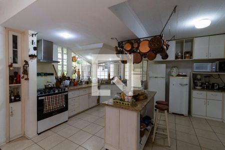 Casa à venda com 430m², 3 quartos e 4 vagas Casa à venda com 430m², 3 quartos e 4 vagasCozinha