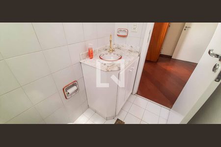 Apartamento à venda com 186m², 3 quartos e 3 vagasBanheiro da Suíte