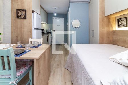 Sala de kitnet/studio para alugar com 1 quarto, 26m² em Perdizes, São Paulo