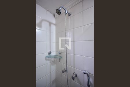 Apartamento à venda com 72m², 3 quartos e 2 vagas Apartamento à venda com 72m², 3 quartos e 2 vagasChuveiro do Banheiro da Suíte