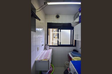 Apartamento à venda com 72m², 3 quartos e 2 vagas Apartamento à venda com 72m², 3 quartos e 2 vagasÁrea de Serviço