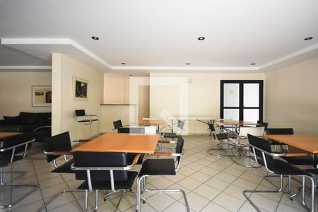 Apartamento à venda com 72m², 3 quartos e 2 vagas Apartamento à venda com 72m², 3 quartos e 2 vagasSalão de Festa