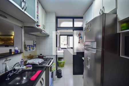 Apartamento à venda com 72m², 3 quartos e 2 vagas Apartamento à venda com 72m², 3 quartos e 2 vagasCozinha