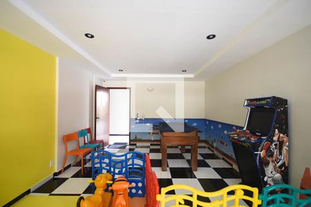 Apartamento à venda com 72m², 3 quartos e 2 vagas Apartamento à venda com 72m², 3 quartos e 2 vagasBrinquedoteca