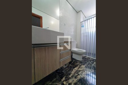 Apartamento à venda com 223m², 4 quartos e 3 vagasBanheiro do Quarto