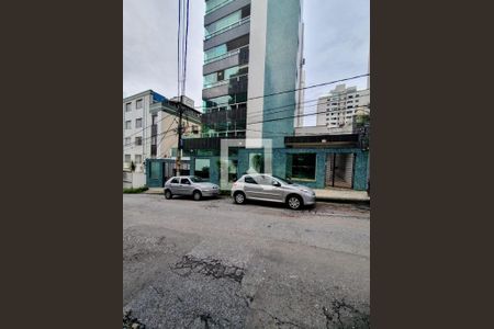 Apartamento à venda com 223m², 4 quartos e 3 vagasFachada