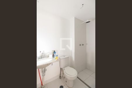 Apartamento à venda com 70m², 2 quartos e 1 vaga Apartamento à venda com 70m², 2 quartos e 1 vagaBanheiro Social