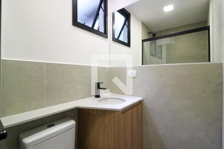 Apartamento à venda com 121m², 2 quartos e sem vaga Apartamento à venda com 121m², 2 quartos e sem vagaBanheiro