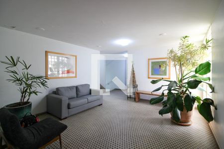 Apartamento à venda com 121m², 2 quartos e sem vaga Apartamento à venda com 121m², 2 quartos e sem vagaÁrea comum - Hall Social