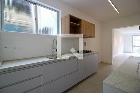 Apartamento à venda com 121m², 2 quartos e sem vaga Apartamento à venda com 121m², 2 quartos e sem vagaCozinha