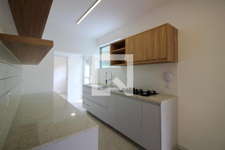 Apartamento à venda com 121m², 2 quartos e sem vaga Apartamento à venda com 121m², 2 quartos e sem vagaCozinha