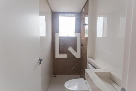 Apartamento à venda com 86m², 3 quartos e 2 vagas Apartamento à venda com 86m², 3 quartos e 2 vagasBanheiro Social