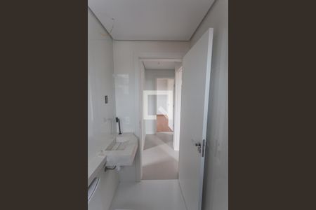 Apartamento à venda com 86m², 3 quartos e 2 vagas Apartamento à venda com 86m², 3 quartos e 2 vagasBanheiro Social