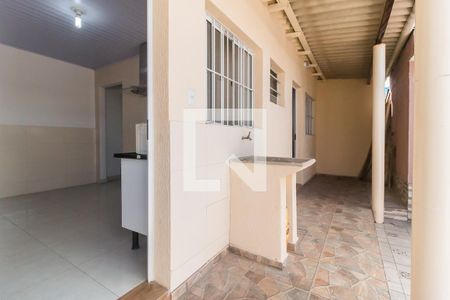Casa para alugar com 45m², 1 quarto e sem vaga Casa para alugar com 45m², 1 quarto e sem vagaÁrea de Serviço