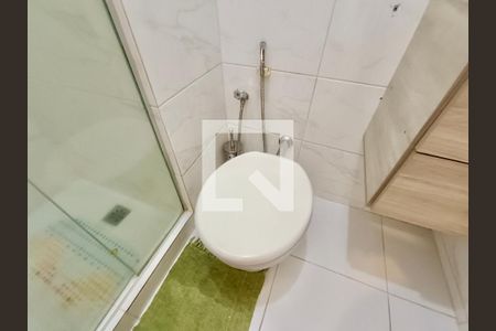 Apartamento à venda com 120m², 3 quartos e sem vagaBanheiro social 