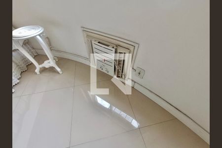 Apartamento à venda com 120m², 3 quartos e sem vagaQuarto 1