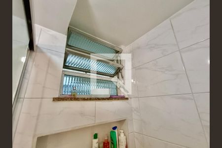 Apartamento à venda com 120m², 3 quartos e sem vagaSuíte banheiro 