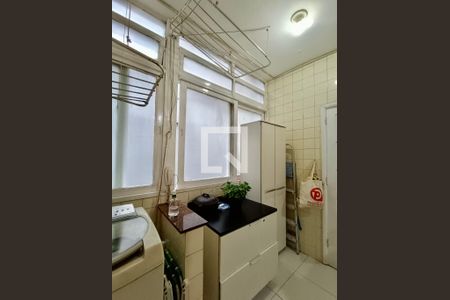 Apartamento à venda com 120m², 3 quartos e sem vagaÁrea serviço 