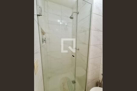 Apartamento à venda com 120m², 3 quartos e sem vagaBanheiro social 