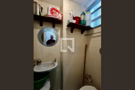 Apartamento à venda com 120m², 3 quartos e sem vagaBanheiro serviço 