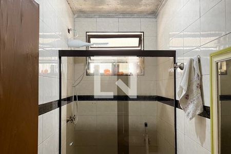 Casa à venda com 300m², 4 quartos e 2 vagas Casa à venda com 300m², 4 quartos e 2 vagasBanheiro - Suíte