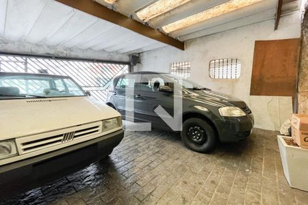 Casa à venda com 300m², 4 quartos e 2 vagas Casa à venda com 300m², 4 quartos e 2 vagasGaragem