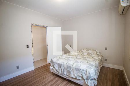 Casa à venda com 140m², 3 quartos e 4 vagas Casa à venda com 140m², 3 quartos e 4 vagasQuarto