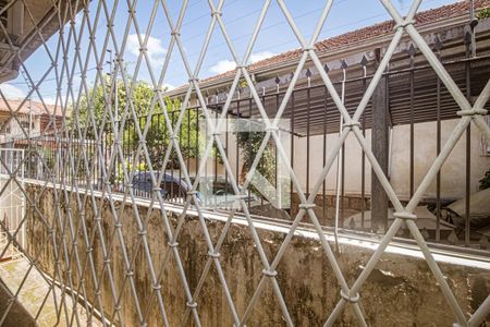 Casa à venda com 140m², 3 quartos e 4 vagas Casa à venda com 140m², 3 quartos e 4 vagasVista
