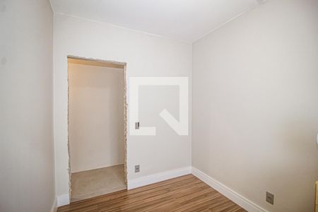 Casa à venda com 140m², 3 quartos e 4 vagas Casa à venda com 140m², 3 quartos e 4 vagasQuarto 3