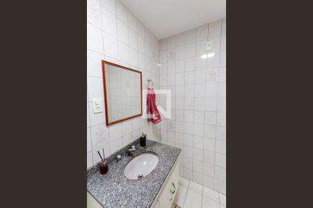 Casa à venda com 260m², 3 quartos e 2 vagasLavabo