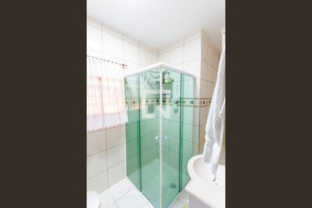 Casa à venda com 260m², 3 quartos e 2 vagasBanheiro