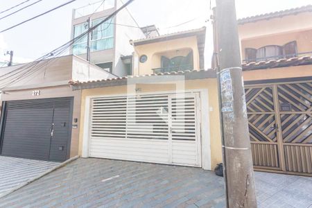 Casa à venda com 260m², 3 quartos e 2 vagasFachada