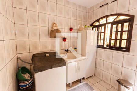 Casa à venda com 260m², 3 quartos e 2 vagasÁrea de Serviço