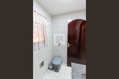 Casa à venda com 260m², 3 quartos e 2 vagasLavabo